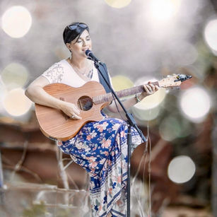 Live music this Saturday 21 March from 6:00 pm with the amazing Rebecca Lee