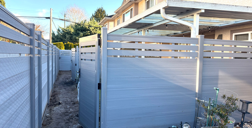 NeoLine Composite Fencing and Gate