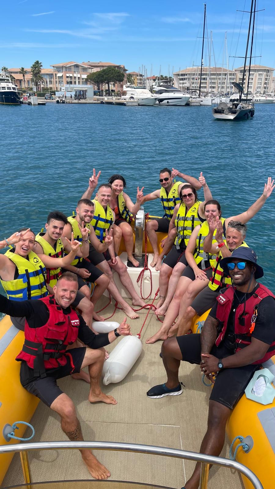 Location Jet Ski Fréjus chez SublimSky : vivez une aventure unique avec ou sans permis. Randonnées s
