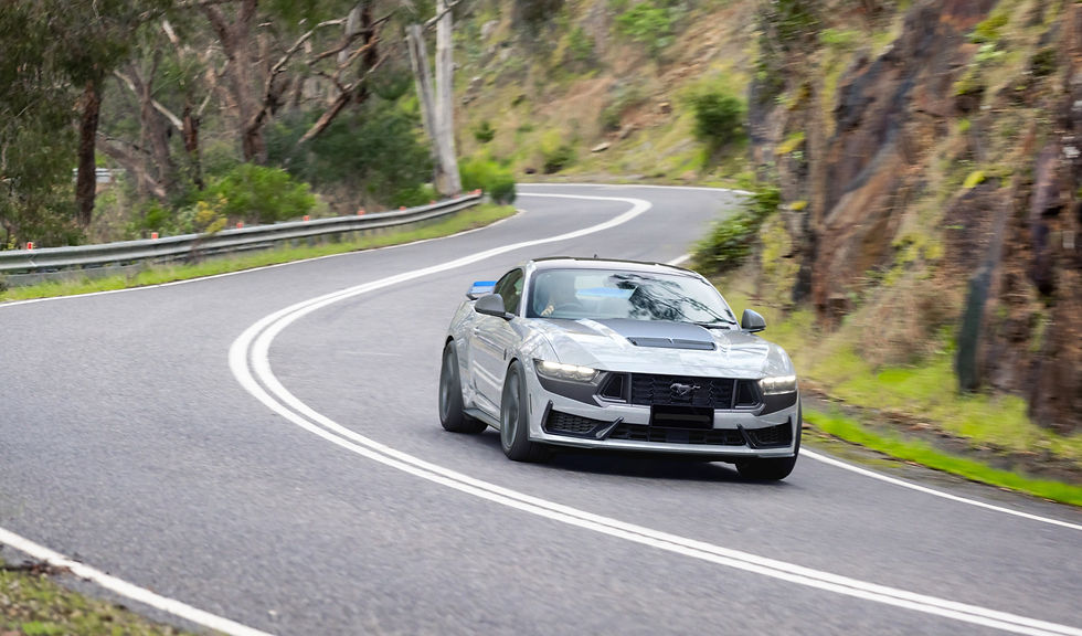 ford-mustang-dark-horse-t8-spec-australia-road-driving.jpg