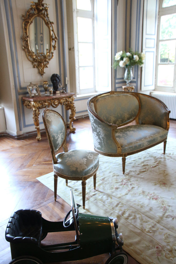 Journeys by Jet Chateau de Vezin Louis-X