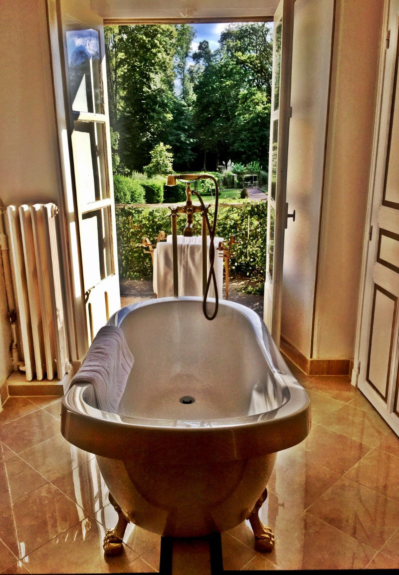 Journeys by Jet Chateau de Vezin Bath-wi
