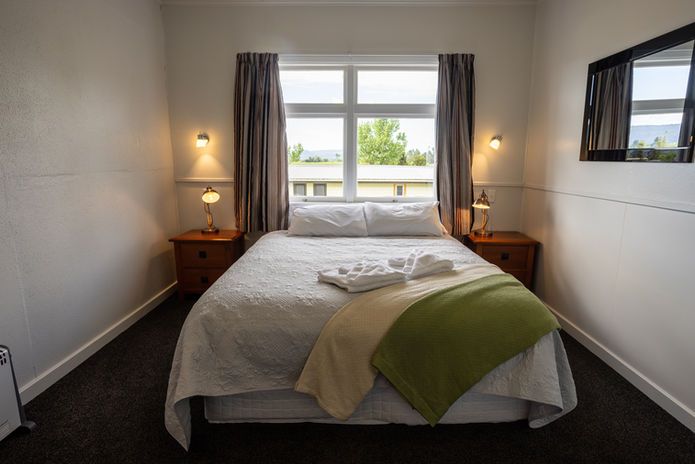 Queen Room Alpine Country Motel Hari Hari West Coast