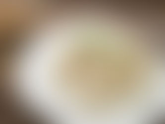 Queijo Vegano com grão e bico.