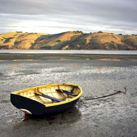 boat_grounded