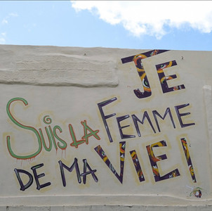 Fresque murale “Je suis la femme de ma vie”
