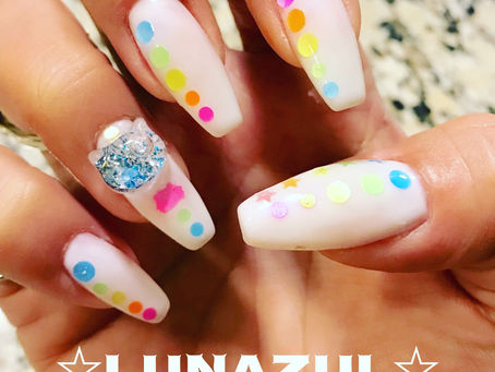 Fill design change. Snow globe nail.