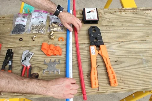 Installation guide of pex pipe