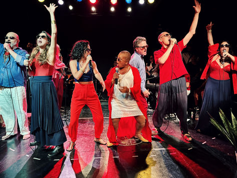 CIA. SÃO JORGE DE VARIEDADES CONTA SUA HISTÓRIA EM SHOW MUSICAL