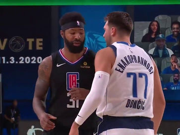 Multa a Marcus Morris por falta a Luka Doncic