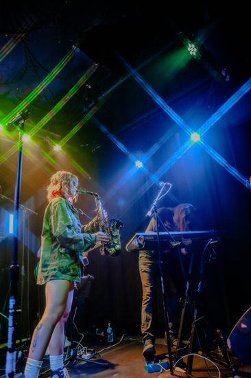 Enrose performing at Milkboy in Philadelphia on March 27, 2026. Photo by Rebecca McDevitt