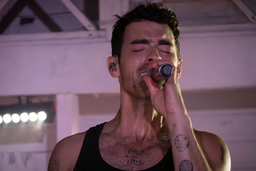 Joe Jonas Photo by LJ Portnoy