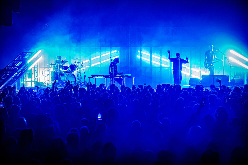 Bob Moses  performing at Salt Shed in Chicago, IL on April 22, 2026. Photos by Ernesto Raul Aguilar