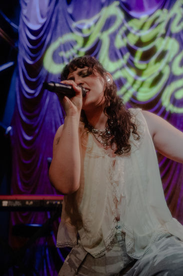 Rachel Bochner at The Foundry in Philadelphia on the Earthly Delights tour on October 17 by Rebecca McDevitt