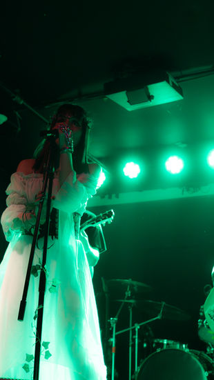 Calliope Wren at Amityville Music Hall in Amityville, NY. Photo by Fernando Flores