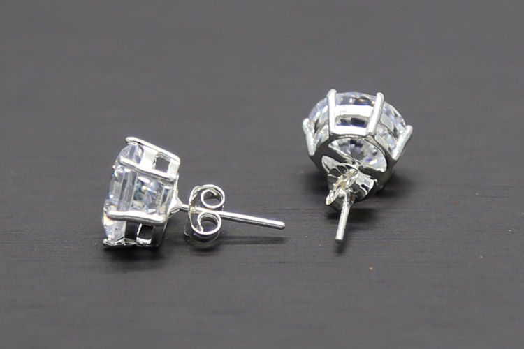 925 Silver AAA Zircon Round Stud Earrings (Various Sizes)