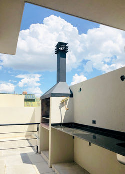 Terraza con parrilla