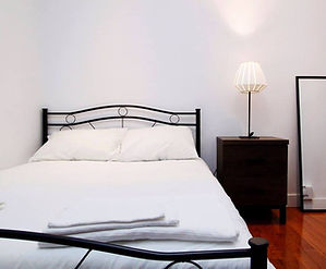 3712 Coloniale, Montréal (Plateau-Mont-Royal)