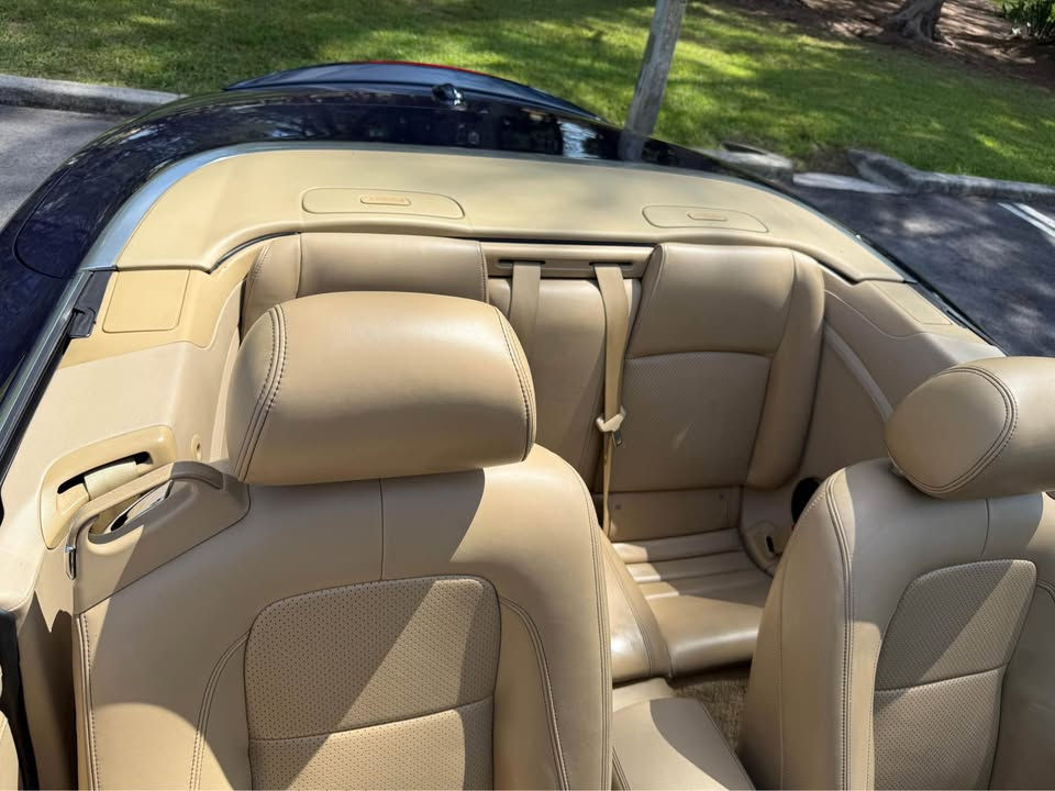 Thumbnail: 2011 Jaguar XK8 Convertible 2D
