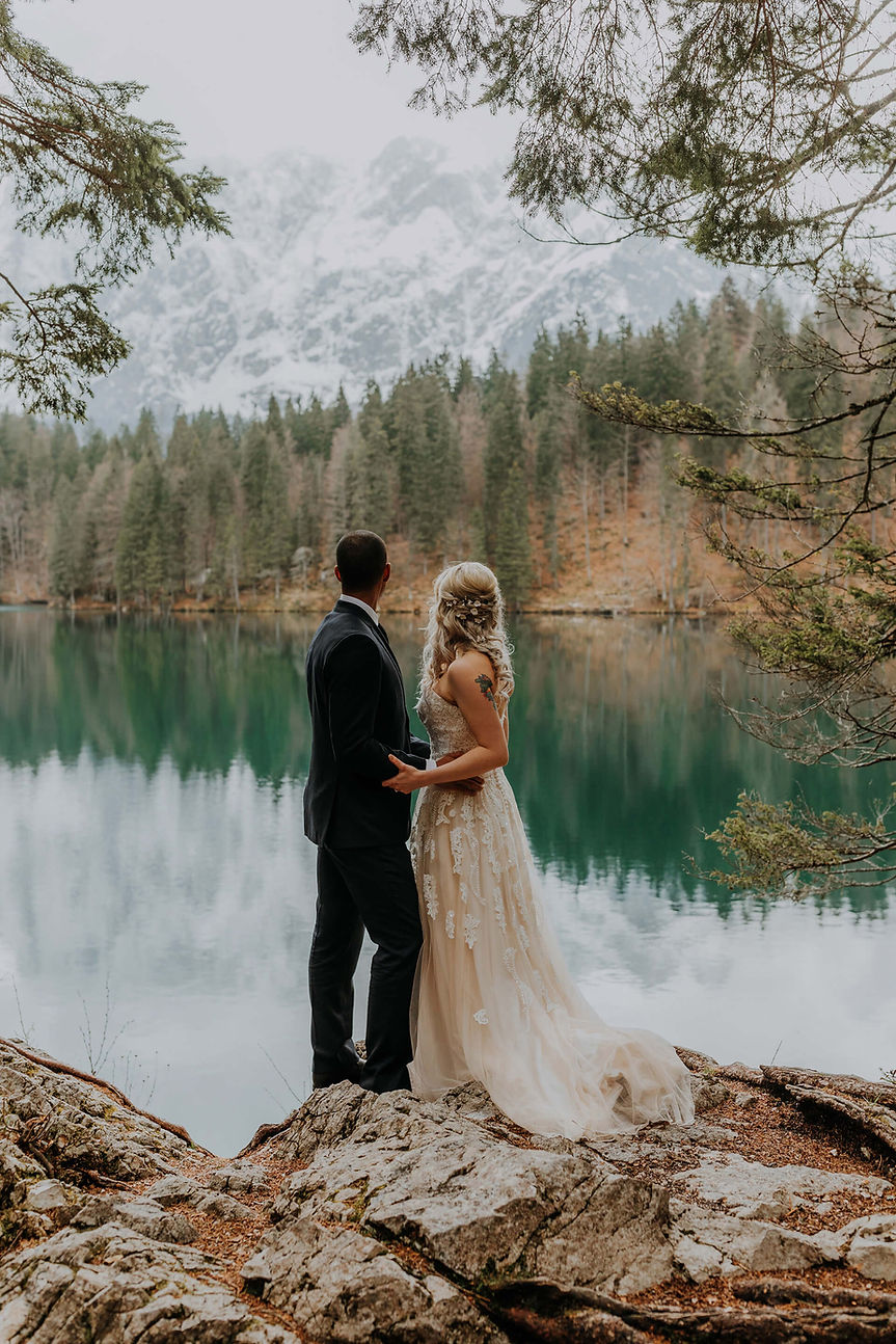 lake romance sustainable wedding in the italian lakes como wonderlust events destination wedding planner