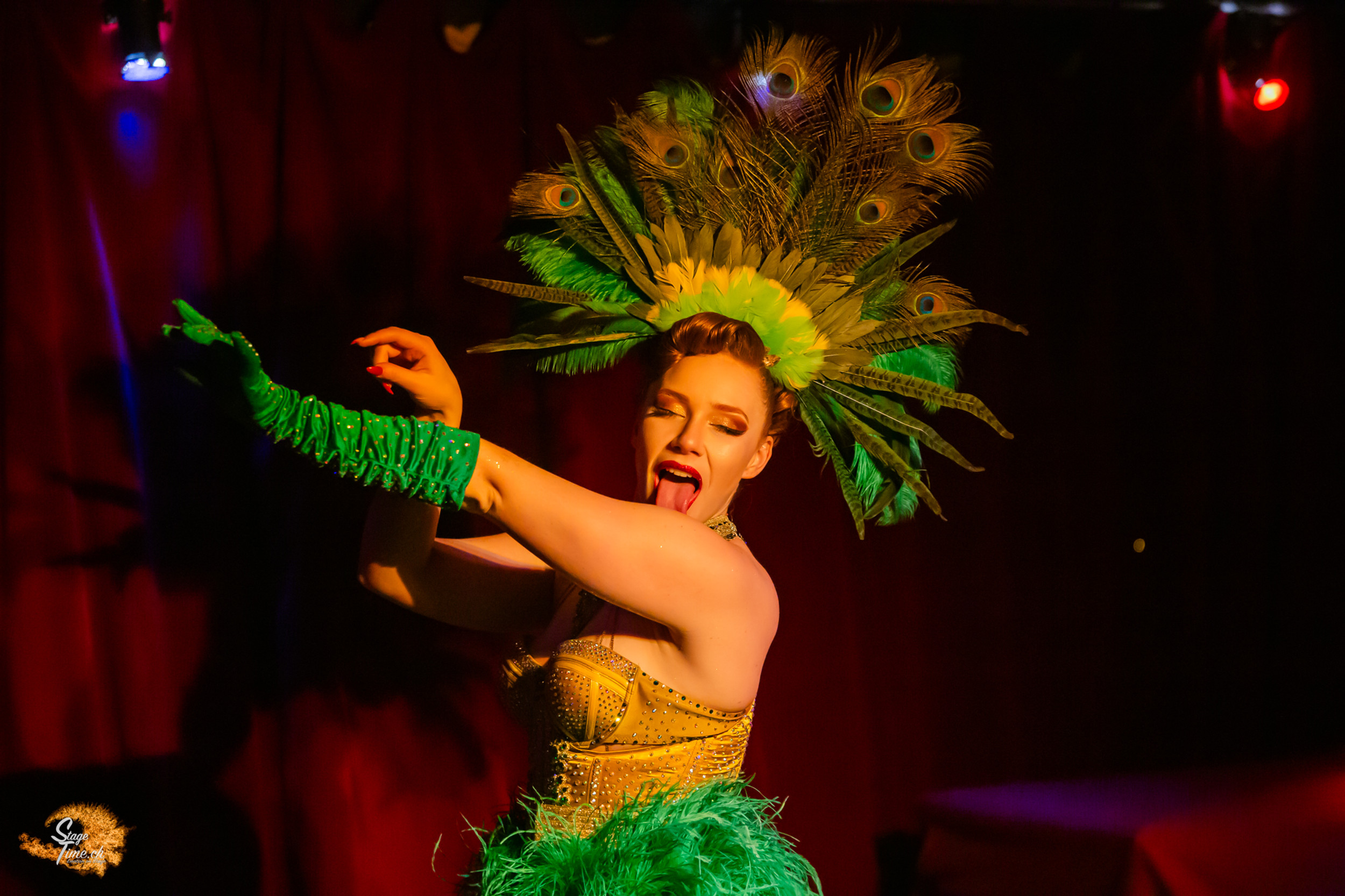 靴 burlesque fedd91_cecfe2fac0de457eb32b21f