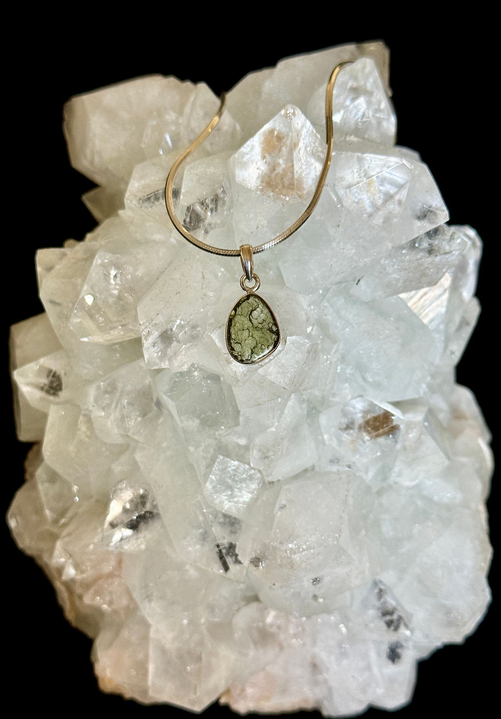 Thumbnail: Moldavite Retro Pendant A+++
