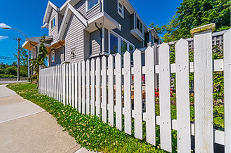 Residential Fencing Within Green Trails