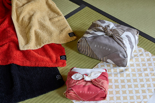 wa/en Hand Towel (13x33 in) | Sodateru Towel USA