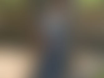 Neon and overalls❤️❤️