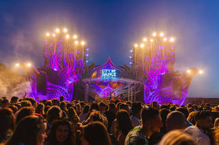 Main Stages | Locus Pocus Deco
