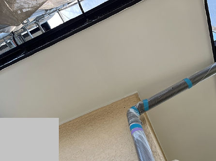屋根裏.jpg