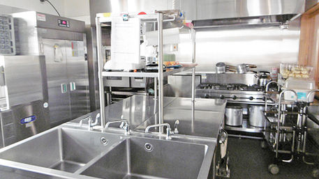 しおどめ保育園八潮駅北の調理室