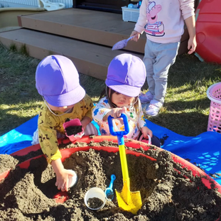 しおどめ保育園三郷中央の園児たち