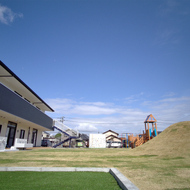 しおどめ保育園つくばの園庭