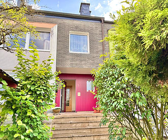 Unschlagbarer Preis! Ihr neues Traumhaus sucht glückliche Besitzer.