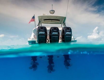 Split level in water photo of a sea ray yacht near islamorada, florida