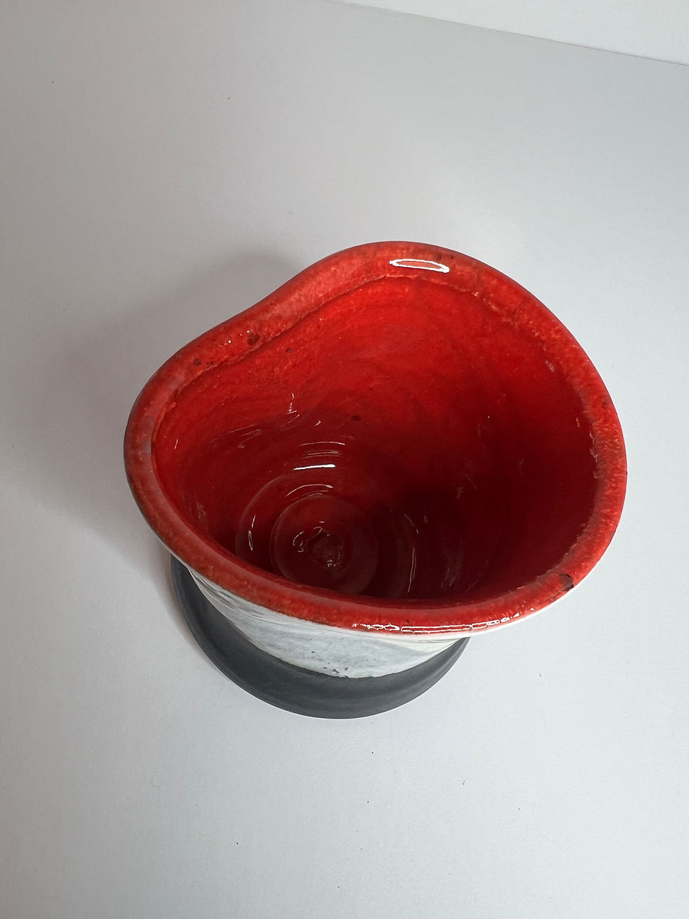 Thumbnail: Black & White with red inside wobble cup
