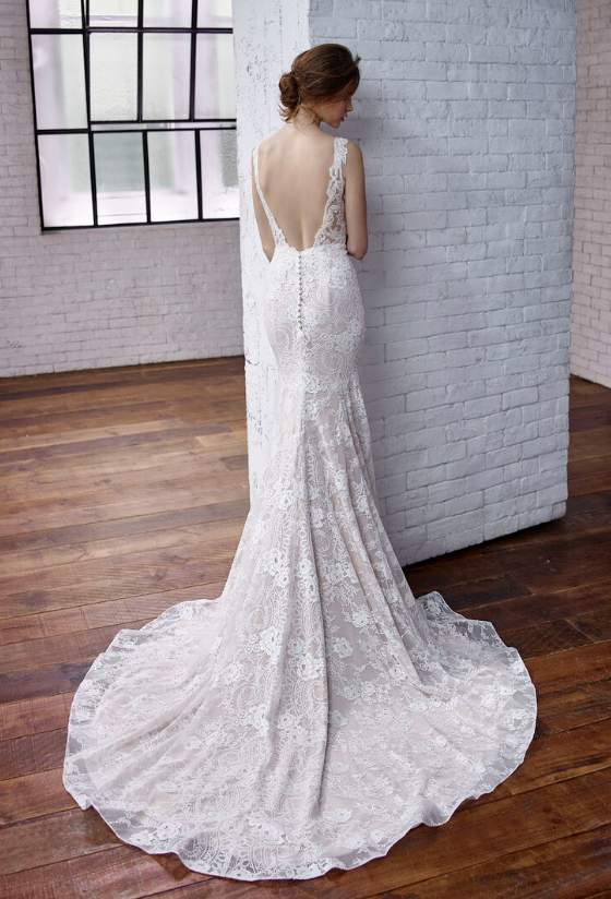 Thumbnail: Embellished Lace KAYALA Lace V-Neck Tulle Satin Bridal Gown