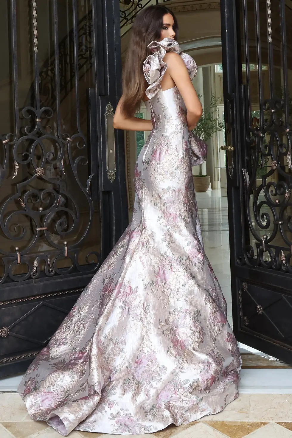 Miniatura: Jovani Floral Jacquard Mermaid Gown with Rosette 49623