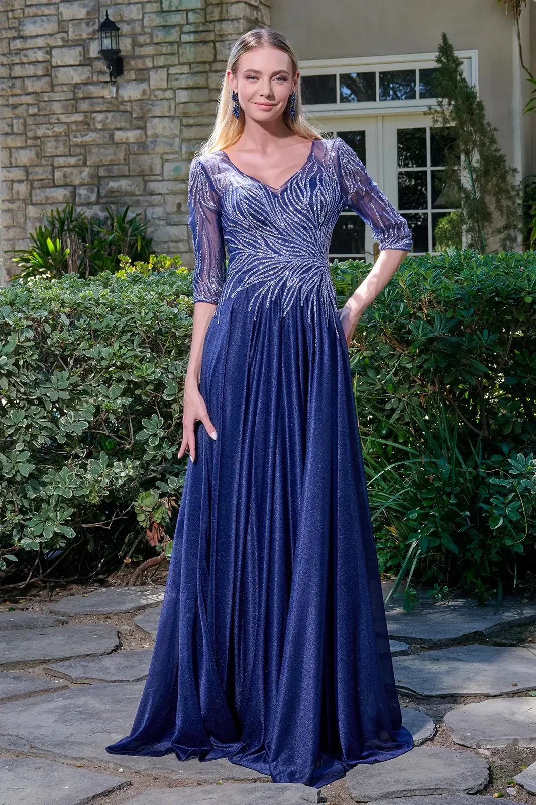 Jeweled 1/2 Sleev es V-Neckline Mesh Bodice Metallic Jersey Skirt Gown