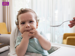 Trẻ mọc răng biếng ăn: Nguyên nhân và cách khắc phục