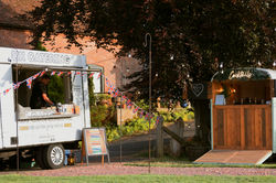 Fun Essential Tipi Wedding Photo Tips