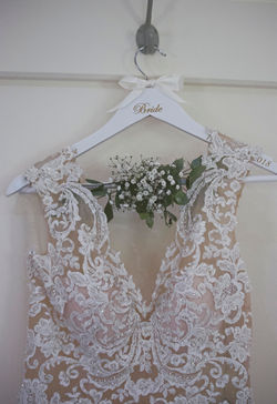 Natural Wedding Prep Photography