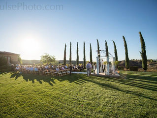 A Glowing Winery Wedding!
