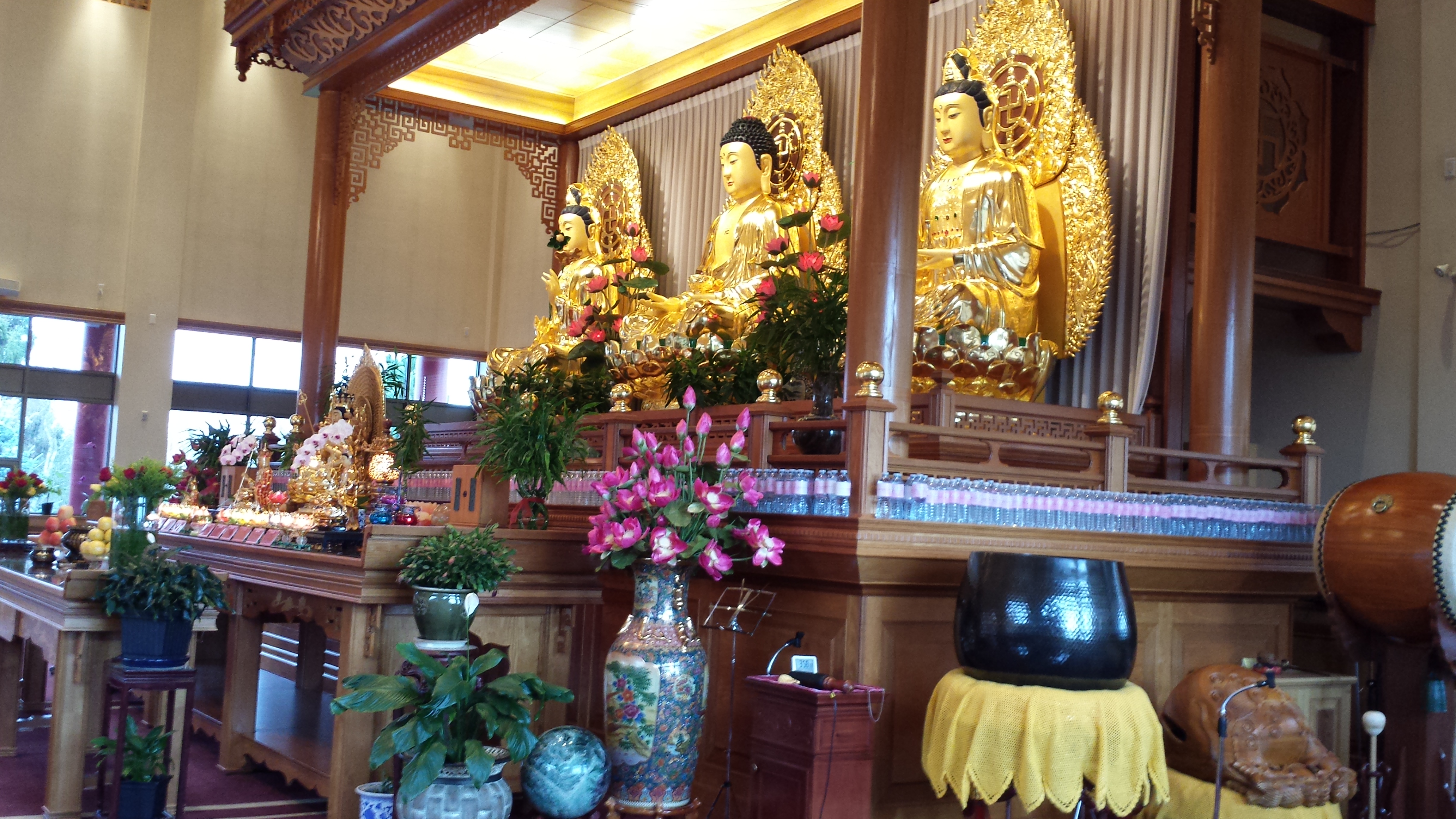 Ling Yen Mountain Temple
