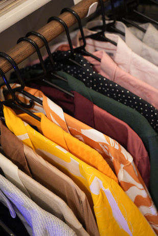 Closet organizing professionals