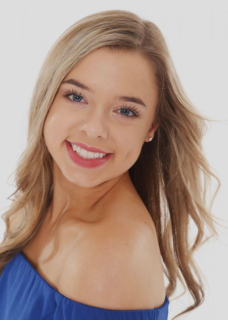 Contestant #16 Annabelle Mack - Headshot (Chapter 6).jpeg