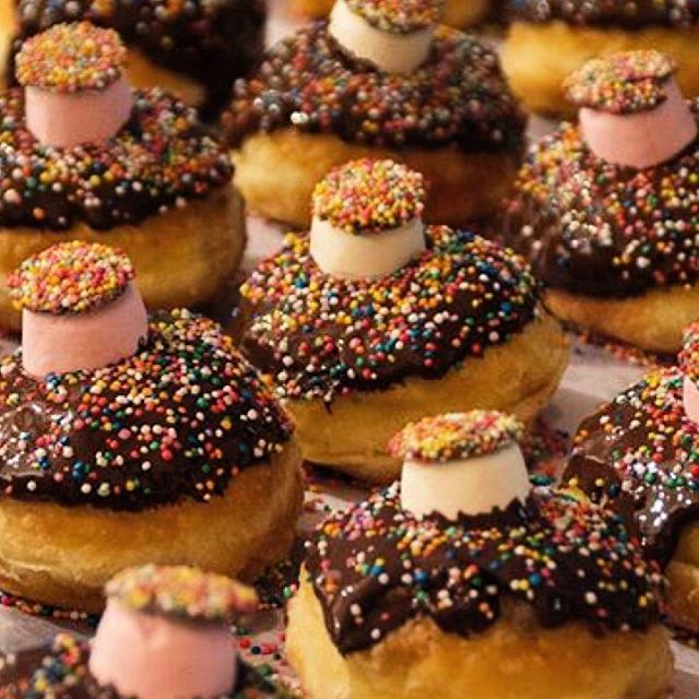 Another Saturday, another delivery for _bistromorgan donuts, and another awesome flavor(marshmallow