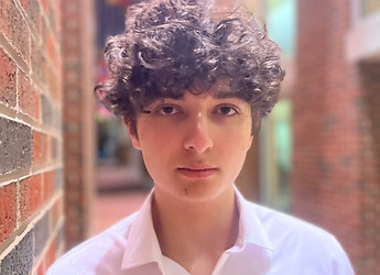 augustpfp.jpeg