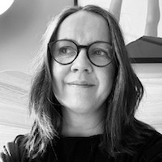 sivilarkitekt og daglig leder Nina